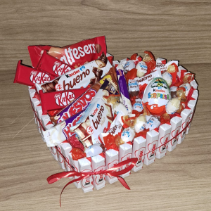 Tarta Corazón chocolatinas