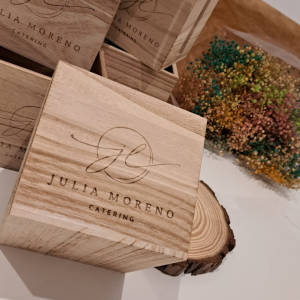 Servilletero madera grabado